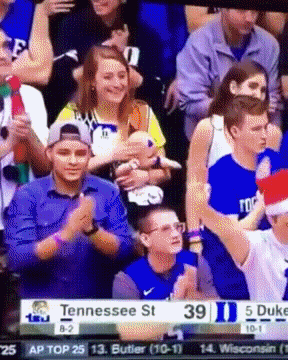 3211d39a0a9d6a492abf8.gif