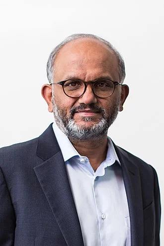 330px-Shantanu_Narayen_-_the_CEO_of_Adobe_Inc.webp