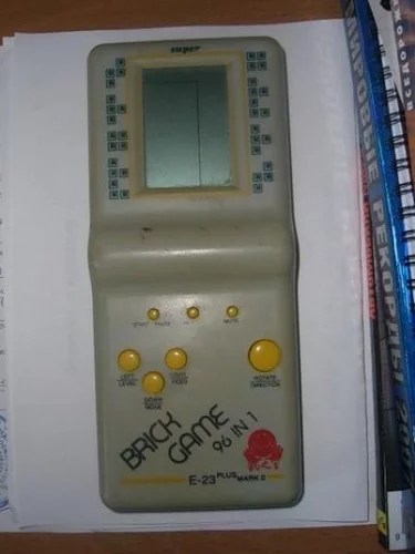 34914669_tetris.webp