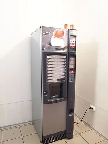 360px-Vending_machine_coffee..webp