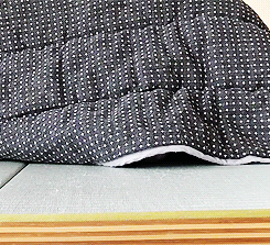 3703807fe8c2d787c4.gif
