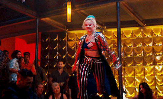 374e9a04e97a26319516a29d5e3210a641341db6.gif