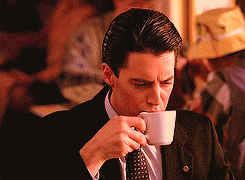 37de708420593fa073f0.gif