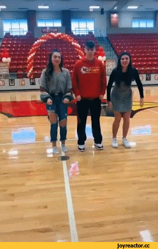 3a1b3000cea7402fde4.gif