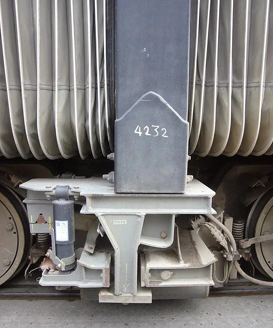 4232-cropped.webp