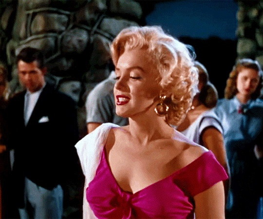 435f4d43856b5f33b9d58518be7059089533a149.gif