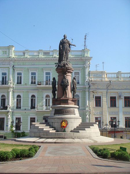 450px-Monument_to_Odessa_founders_2010.jpg