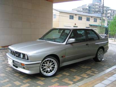 460_1987BMWM3_01.jpg