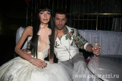 46443812_1247846595_1web.webp
