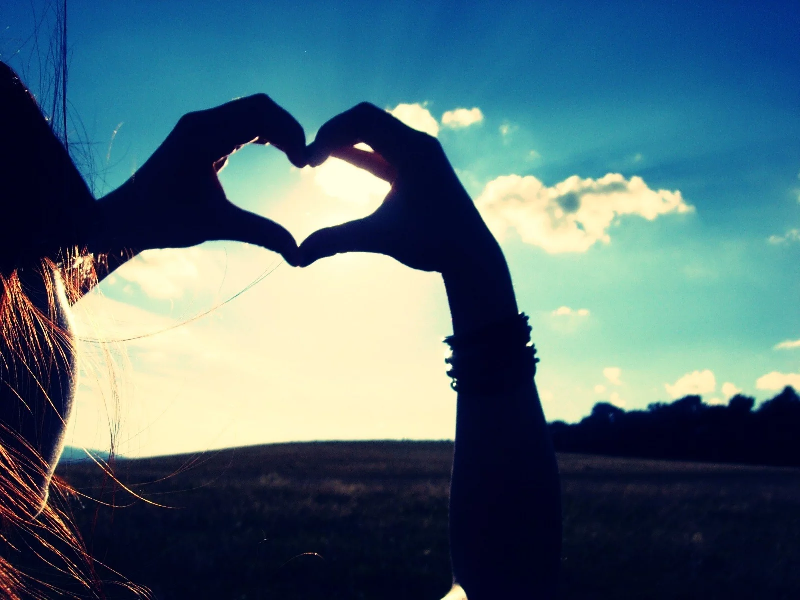 4agcbh.webp