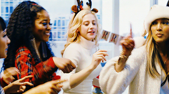 52726d95816df645b9594e105c45e76cd7373678.gif