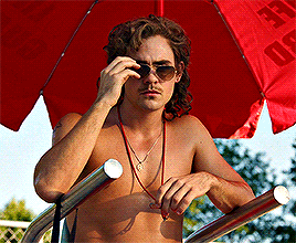 565f87c65b63c85225bf.gif