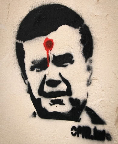 57a77ce-za-takoe-graffiti-prigovorili-parnej.jpg