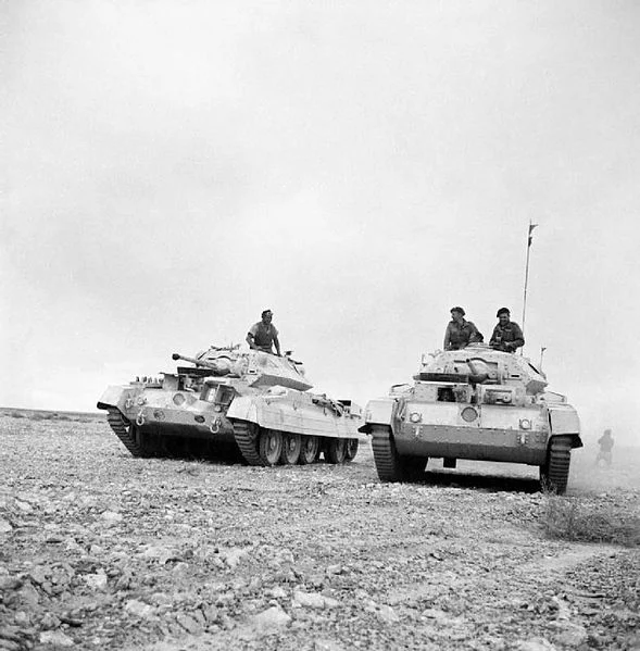 589px-IWM-E-6724-Crusader-19411126.webp