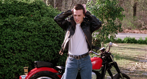 593efd529a31a512790.gif