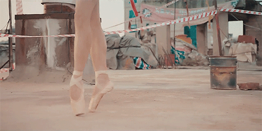 60fcf2ee54e04eeb467b1b774c38c63704b662a1.gif