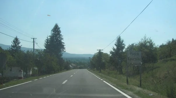 6CzqIsanerI.webp