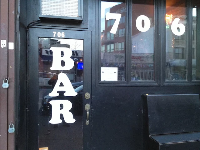706-bar-1.webp