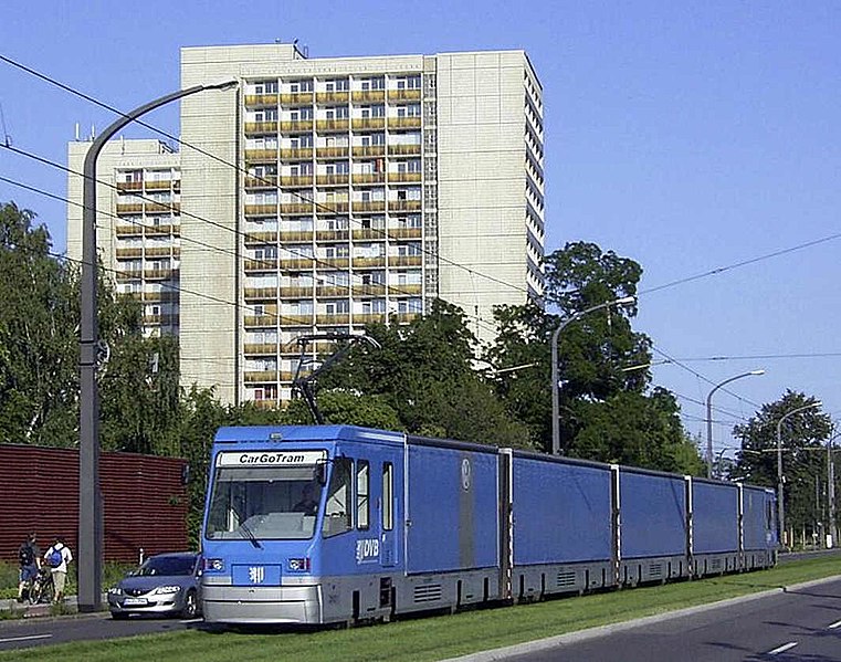 761px-VW-Cargotram-Dresden.jpg