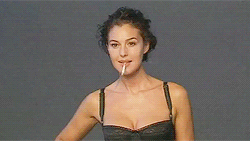 775ee6d01cff295db458.gif
