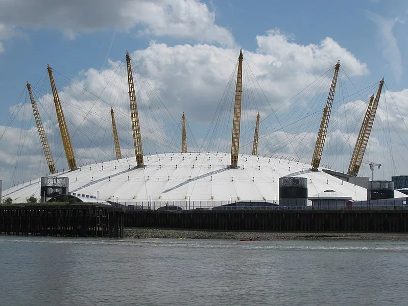 799px-Theo2.webp