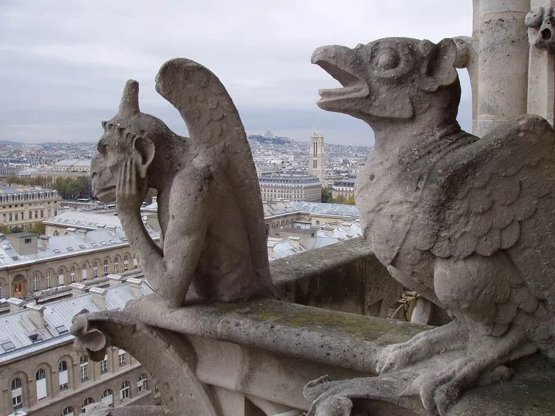 800px-Garg_Notre_Dame_de_Paris.webp