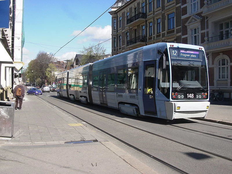 800px-OsloTram.webp
