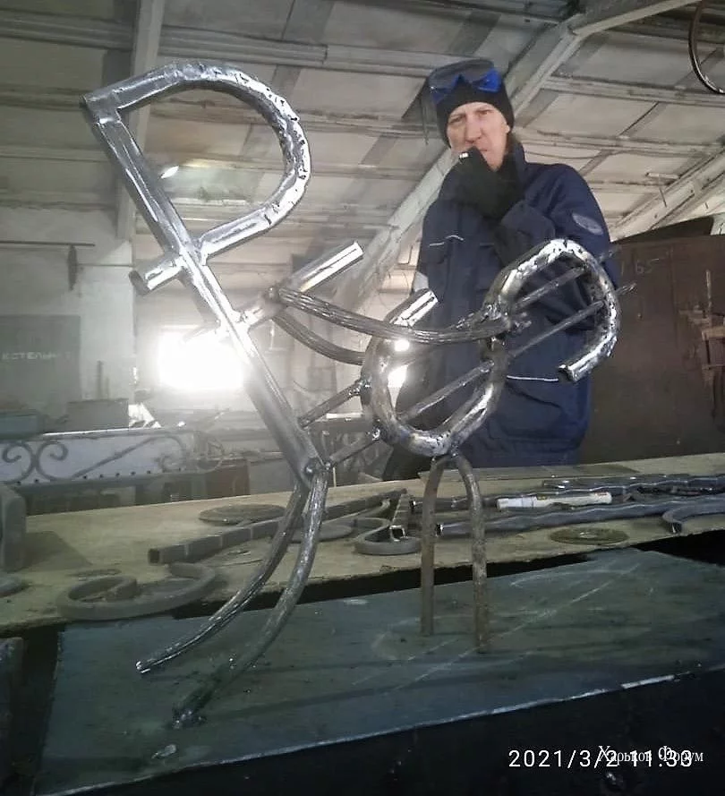 811822f95daf6496.webp