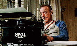 8fa7b5d422f1616bf4d93ba11821393ec64c4876.gif