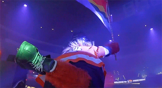 92a73f52c3932d4c33b8d3111fe40a4a53bf68fe.gif