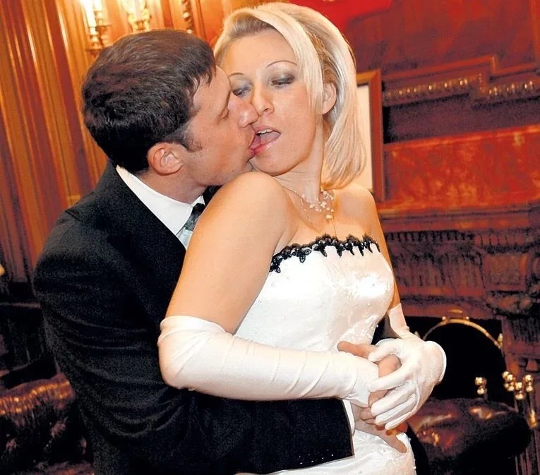 946663.webp