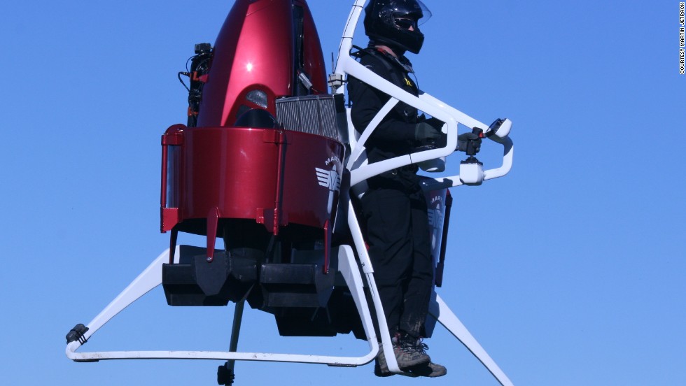 959-martin-jetpack-flight-horizontal-large-gallery.jpg