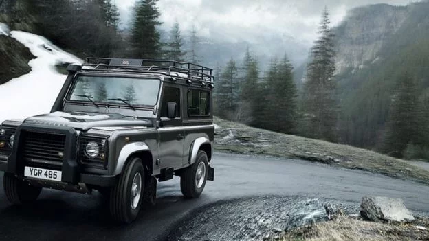 _87778012_landroverpic.webp