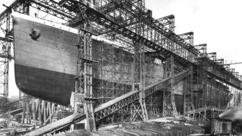 _90013854_britannic_under_construction.webp