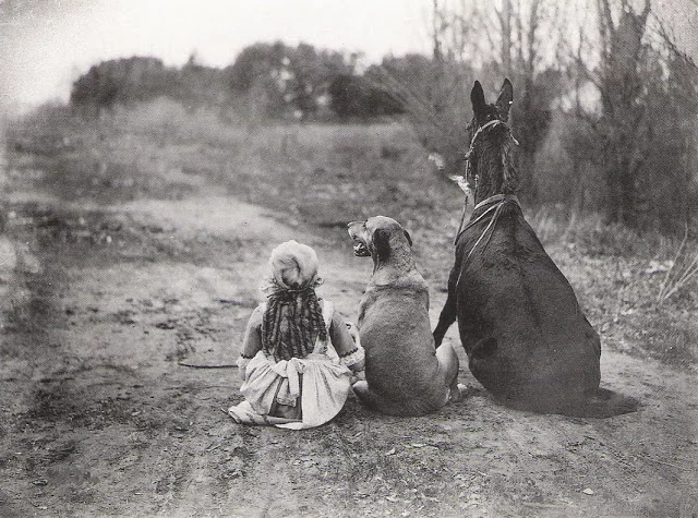 A+Girl,+a+Dog+and+a+Horse+(1921).webp