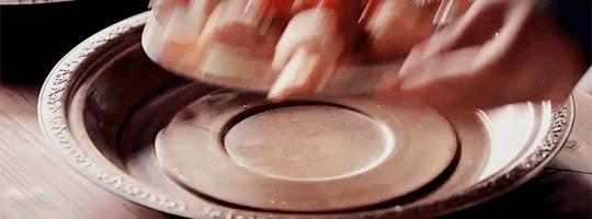 a3c7e4011c410f595a43f5dad3d19d37d55d48a3.gif