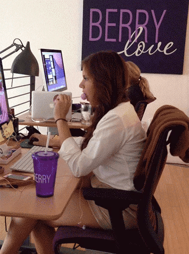 a4acaj.gif