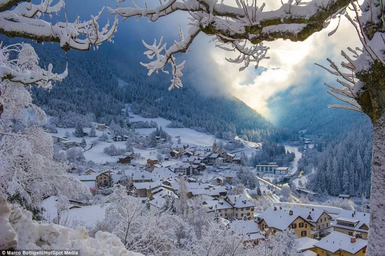 a9jceh.webp