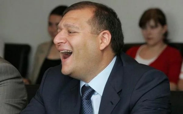 aa3ehd.webp