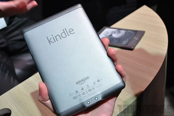 Amazon-Kindle-classic-DSC_2.webp
