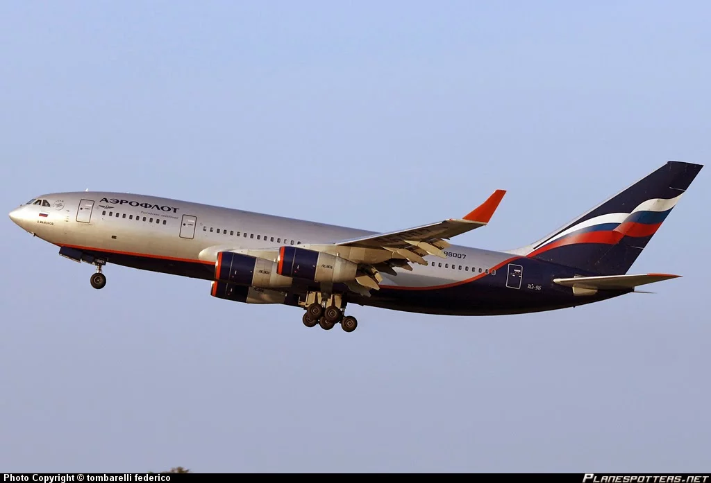 an-Airlines-Ilyushin-Il-96_PlanespottersNet_379789.webp
