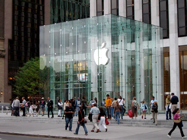 apple-store-nyc4.webp