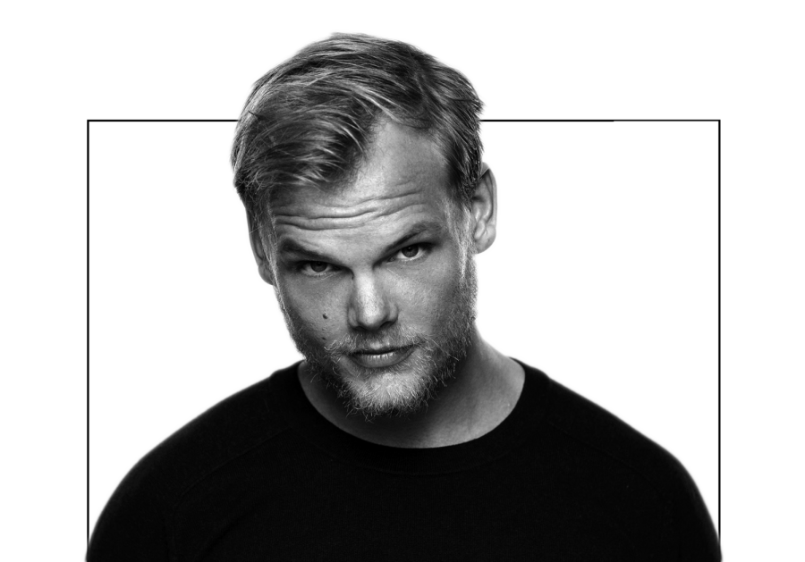 AVICII-900x629.png