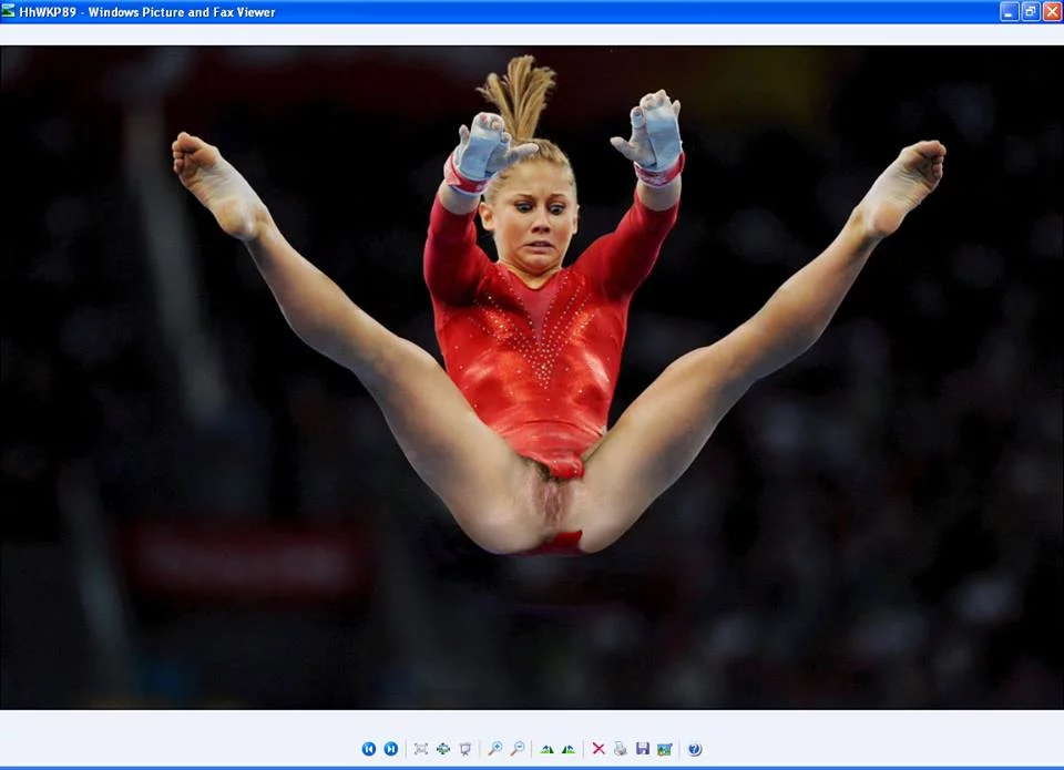 b2jdhg.webp