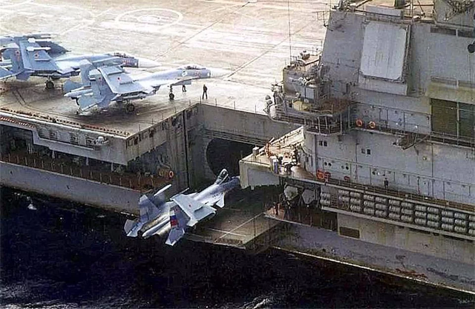 b3cbde.jpg