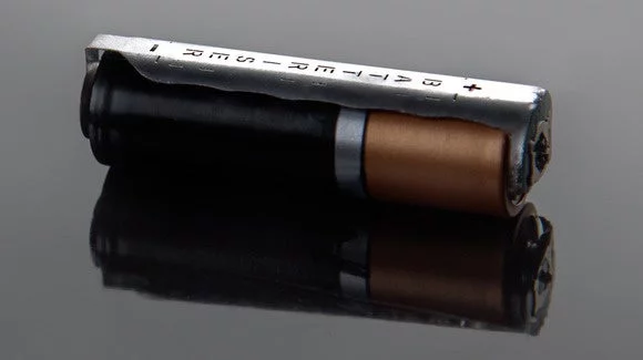 batterizer_on_black-100588215-large.webp