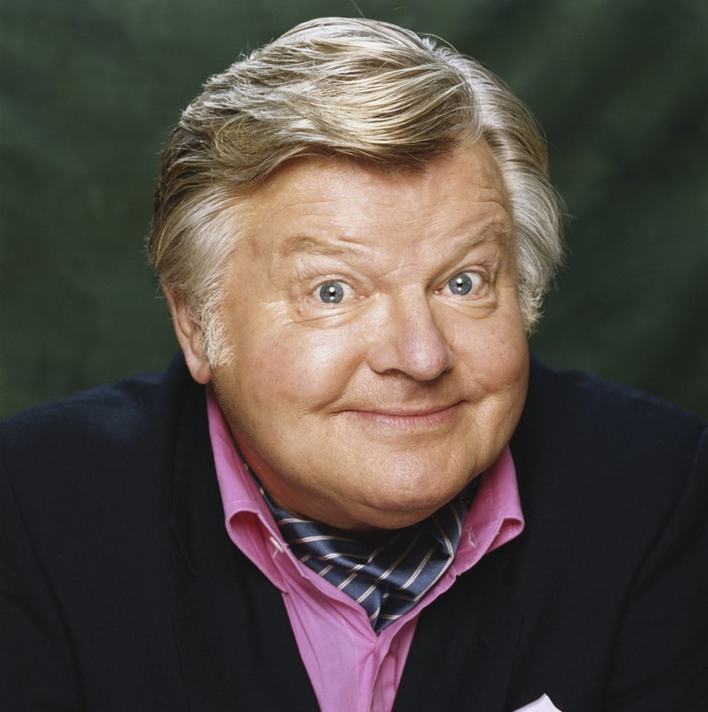 Benny_Hill_9007.jpg