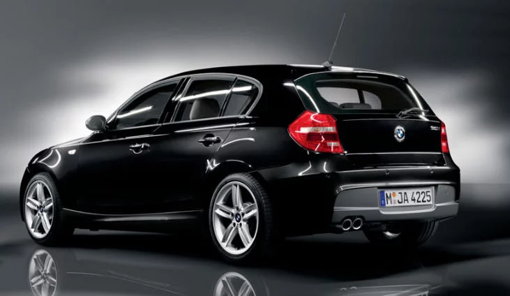 bmw-120d-02.webp