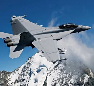 Boeing+FA-18EF+Super+Hornet+%252810%2529.webp