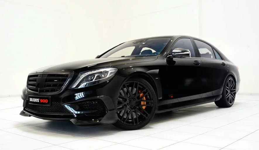 Brabus-Rocket-900-BLack-0.webp